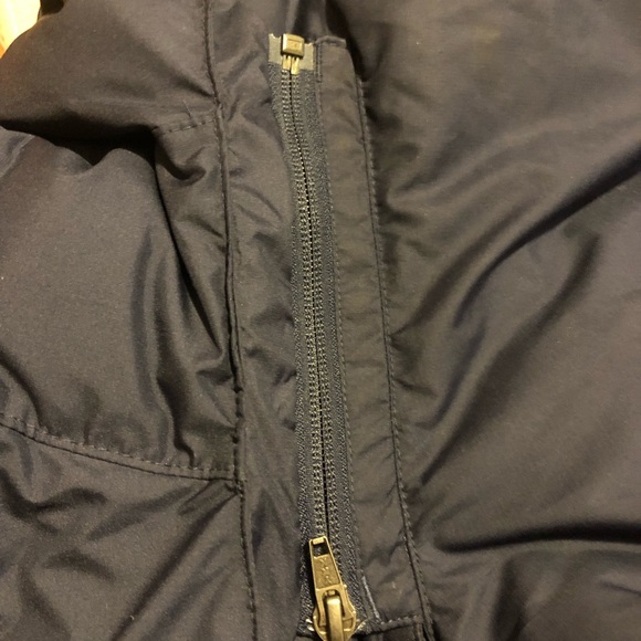 Very gently used LL Bean womens parka - Picture 4 of 5